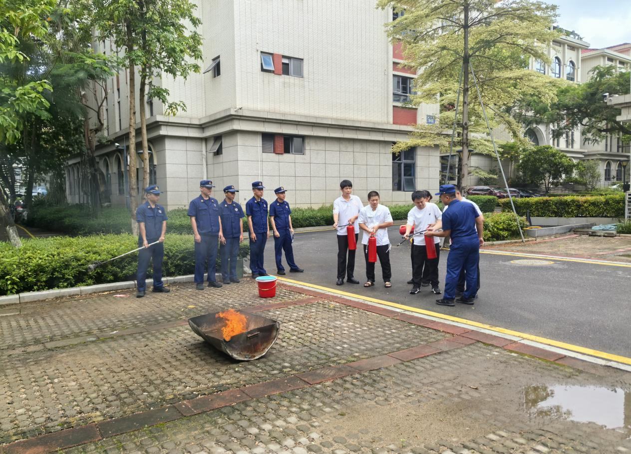 筑牢安全防线 共建平安顺磊